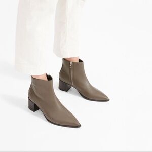Everlane Boss Booties Size 5.5 Like New